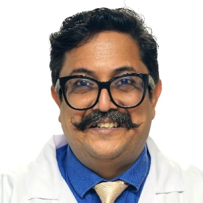 dr-vaibhav-saxena